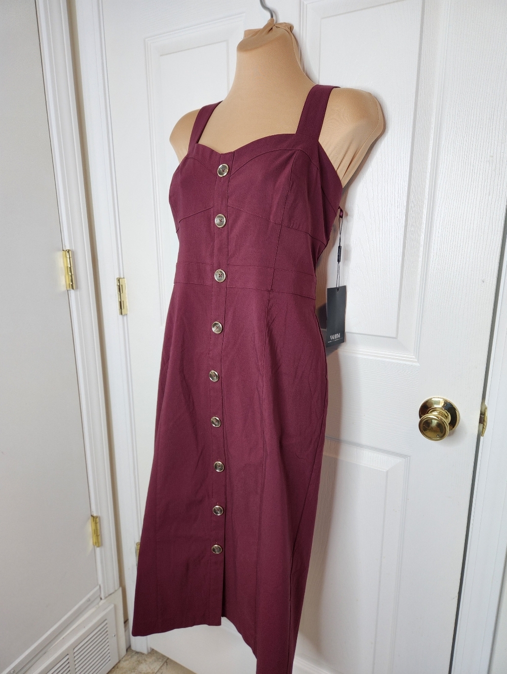 WHBM Sleeveless Front Button Sheath Dress Windsor Wine Size 12 NWT - Picture 4 of 14